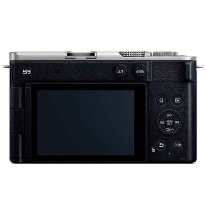 Panasonic LUMIX S9